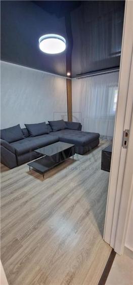 Apartament cu 3 camere decomandat, mobilat în Lipovei