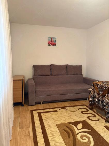 Apartament cu 2 camere decomandat în Mircea cel Bătrân