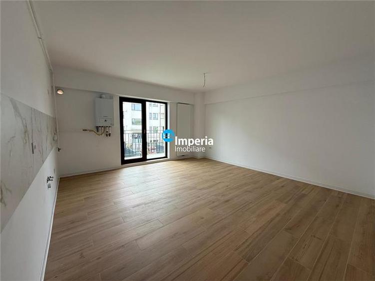 Apartament cu 3 camere decomandat în Valea Lupului