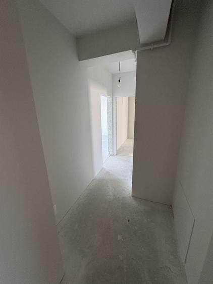 Garsonieră decomandată în Jiului