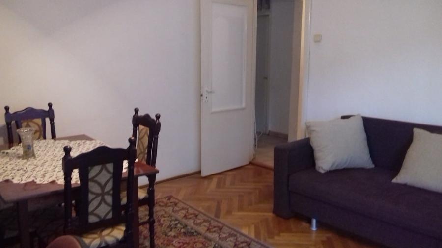 Apartament cu 3 camere decomandat, mobilat în Complex Studențesc
