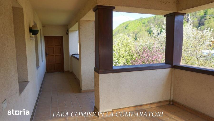 Casă cu 5 camere cu Teren 739 Mp în Muereasca