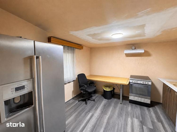 Casă cu 3 camere cu Teren 4013 Mp în Central