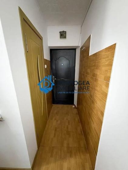 GARSONIERA CF 3, ETAJ 3, BAIE PROPRIE - 4