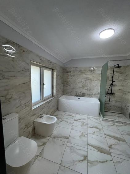 Casă cu Teren 600 Mp în Horia