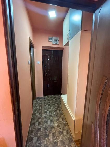 Apartament cu 2 camere semidecomandat, mobilat în Gheorgheni