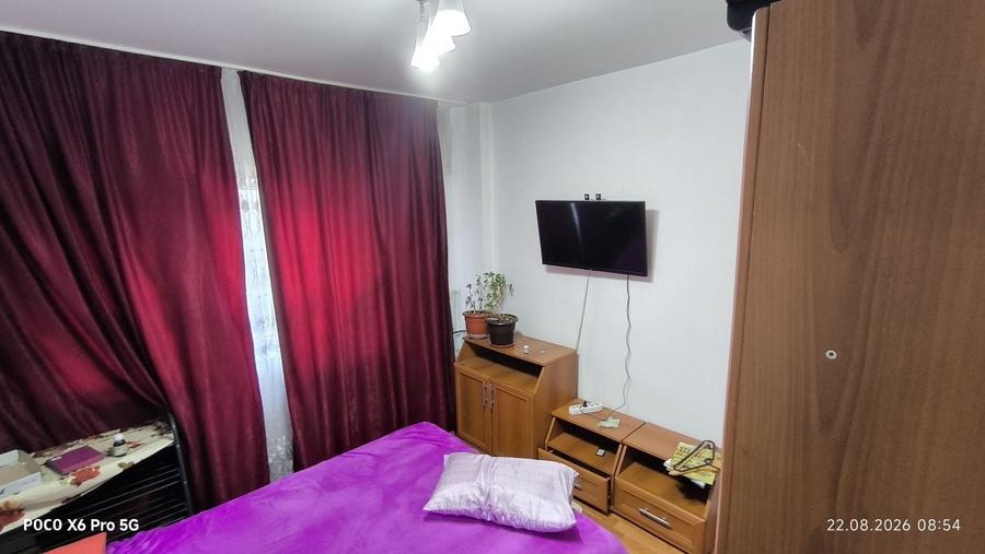 Apartament cu 2 camere decomandat în Exterior Vest