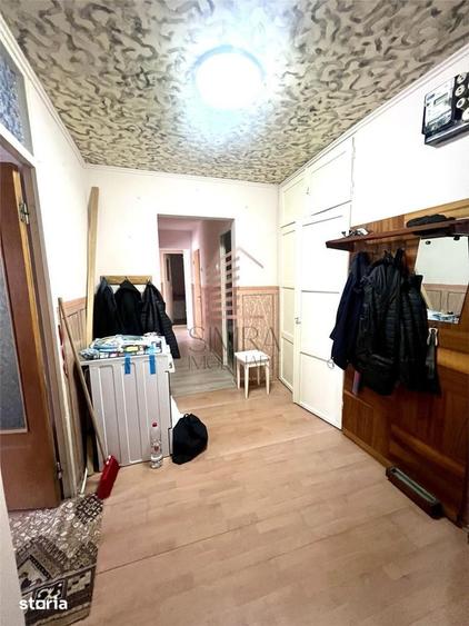 Apartament de vanzare cu 3 camere Rogerius - 8