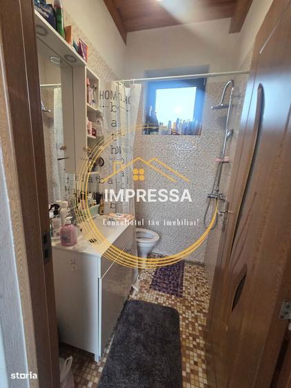 Se vand trei casute in aceeasi curte 99.000euro cartier itcani sv - 3