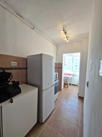 Garsoniera, decomandata, renovata, Astra - 8