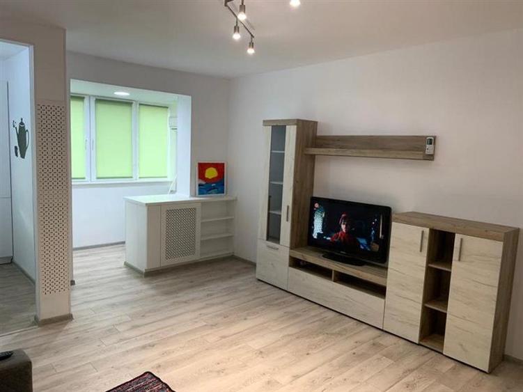 Garsoniera renovata Piata Progresul - 1