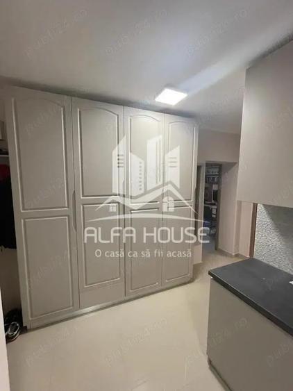 Inchiriez 2 camere Decomandat zona Lunca (Politie) - 2