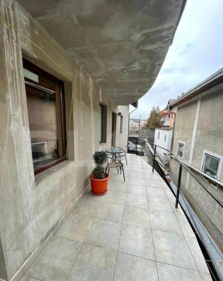 Apartament cu destinatii multiple, semifinisat, 227 mp, zona - 17