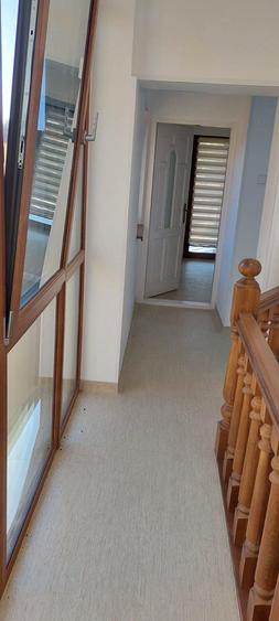 Caransebes - Sp. Birouri cu 7 camere - S:180mp - 9