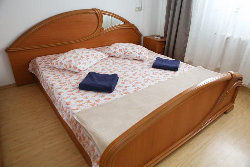 33600   Apartament 3 camere Sat Vacanta - 5