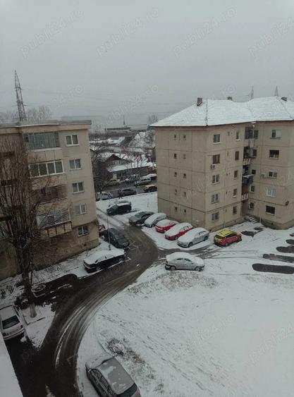 vind.apart.2cam,tot din caramida50mp,gata de mutat - 2