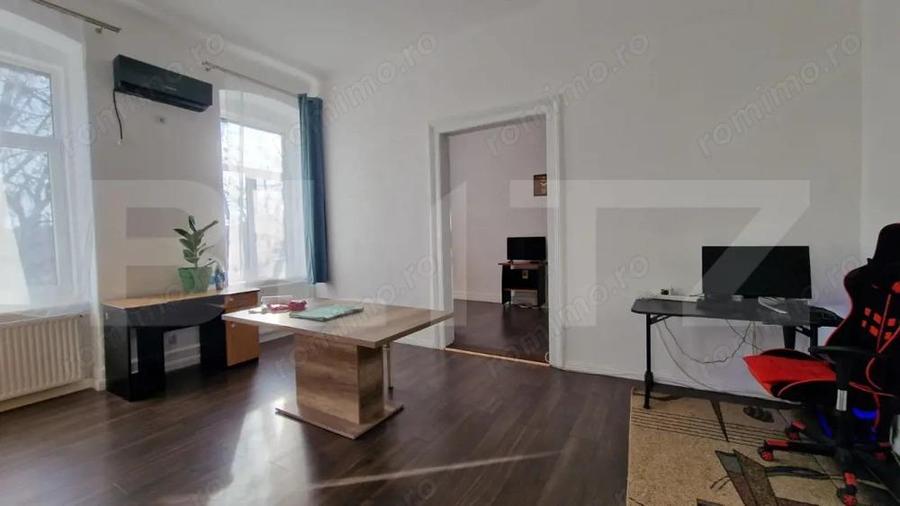 Apartament cu vedere spectaculoasa, lumina naturala ?i farmec istoric -Nokia - 4