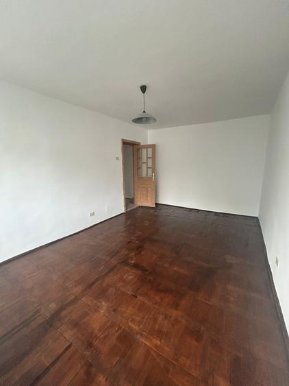 Apartament 2 camere - Zona Sud - 55mp - 43000 euro - 4