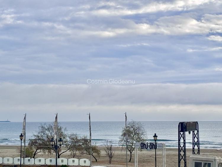 Inclusiv vara- prima linie la mare-loc de parcare