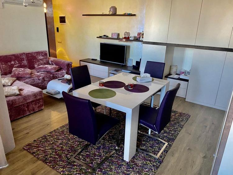 Ap 3 cam conf 1 A dec, et 3/4, str Domnisori, loc parcare - 2