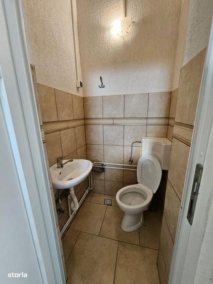 Spa?iu comercial de 55mp cu acces facil ?i vizibilitate - 3