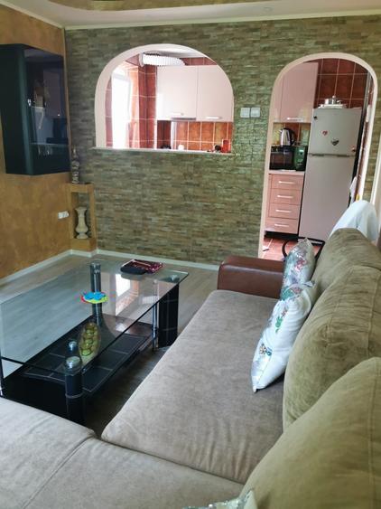 Închiriez apartament Tomis nord - 2