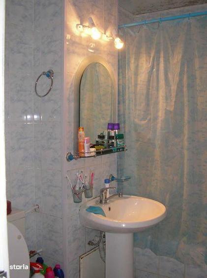 Vand apartament doua camere - 1