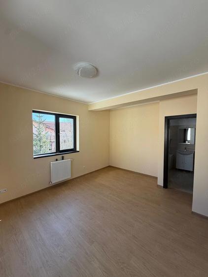 Domne?ti Vila tip duplex P+1 cu 4 camere ?i 3 bai - 10