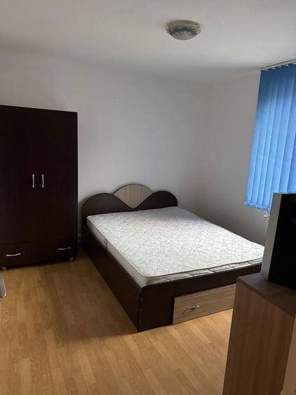 Inchiriez apartament 2 camere - 2