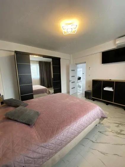 Apartament 4 camere decomandat, 110mp, zona Consul - 3