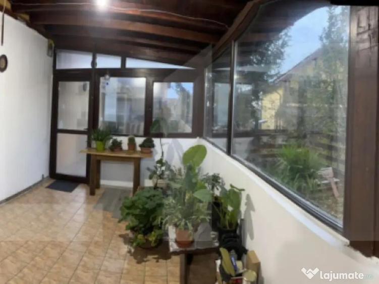 Apartament la casa 4 camere - Bucium - 12