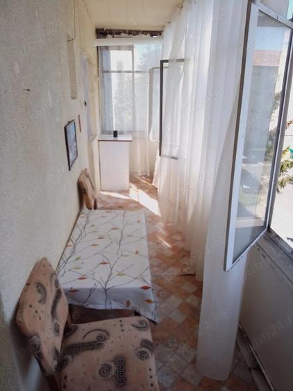 Inchiriez apartament cu 2 camere - 1