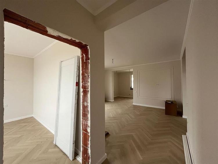 RECO Casa la cheie plan parter Santandrei - 17