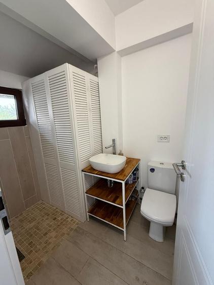 Piscină | Mobilată complet | Panouri solare | 3 băi și terasă închisă - 24