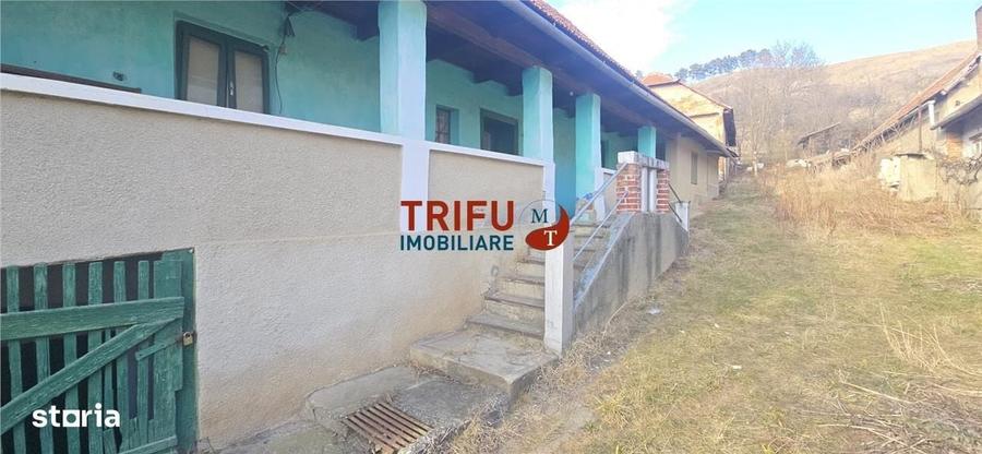 Casă cu 3 camere în Pâclișa