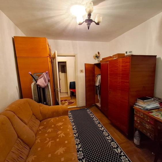 Apartament 3 camere, etaj1 (Politie) - 5