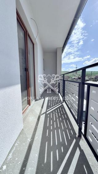 Apartament cu 2 camere de vanzare, 2 balcoane, parcare,  Apahida - 10