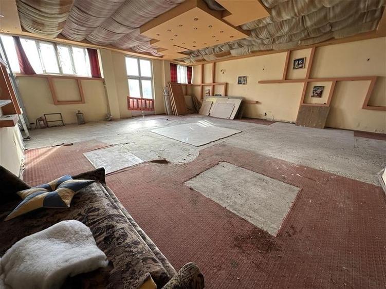 BUHUSI - Hala 507 mp, curte 2107 mp - 9