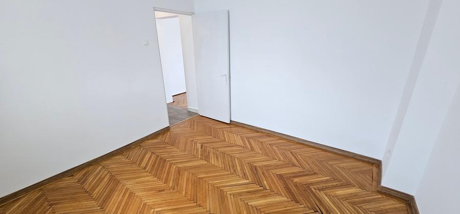 Vanzare 2 camere - Tineretului - 9