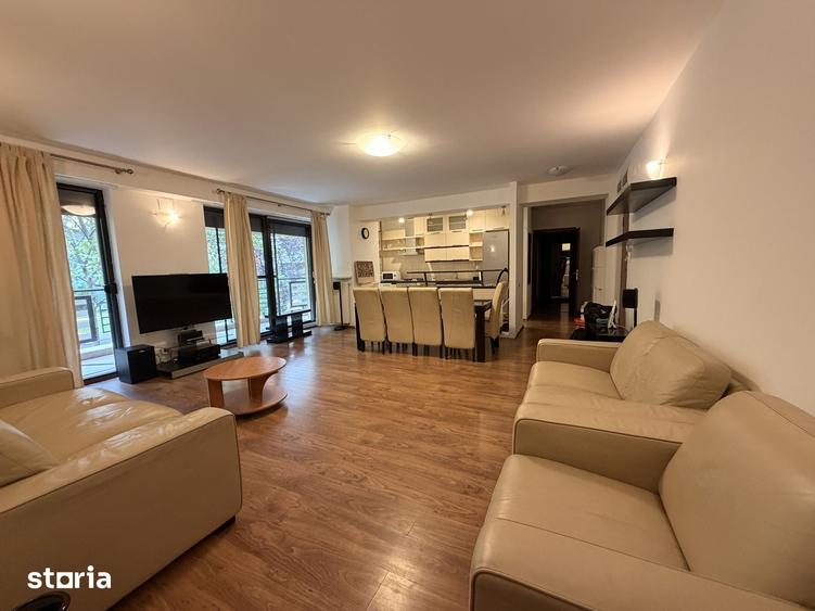 Apartament cu 3 camere în Tei