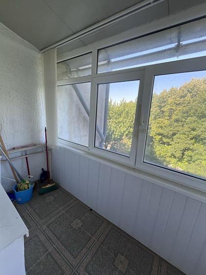 De vanzarea apartament 2 camere Roman - 4