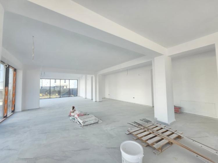 Spatiu comercial 156mp, zona Dealul Lempes, Sanpetru - 11