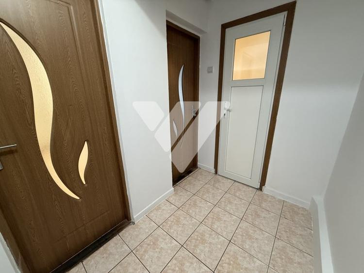 Apartament 2 camere renovat geam la baie zona Tiglari Sibiu - 7