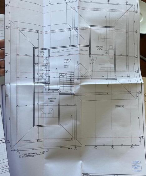APA SARATA casa deosebita 300mp cu 2 garaje si 8ari teren! - 5