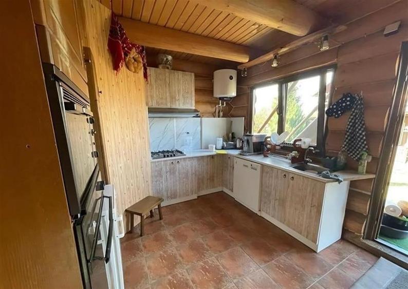 FILM! Resedinte montane,mobilate,echipate, jacuzzi,piscina,pretios areal,Sambata - 26