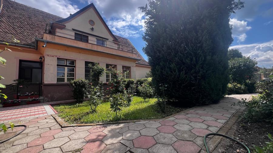 Casa cu Istorie și teren generos+clădire pentru afacere sau Evenimente-Hălchiu - 7