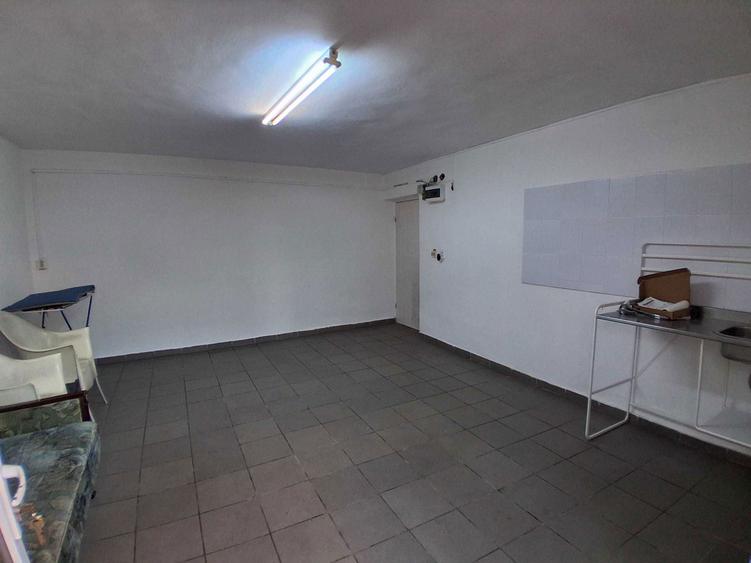 Proprietar inchiriez spatiu zona Lipovei Mall 36 mp - 5