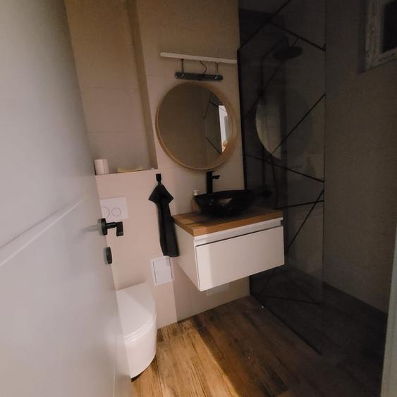 Inchiriez apartament 3 camere Bucuresti - 1