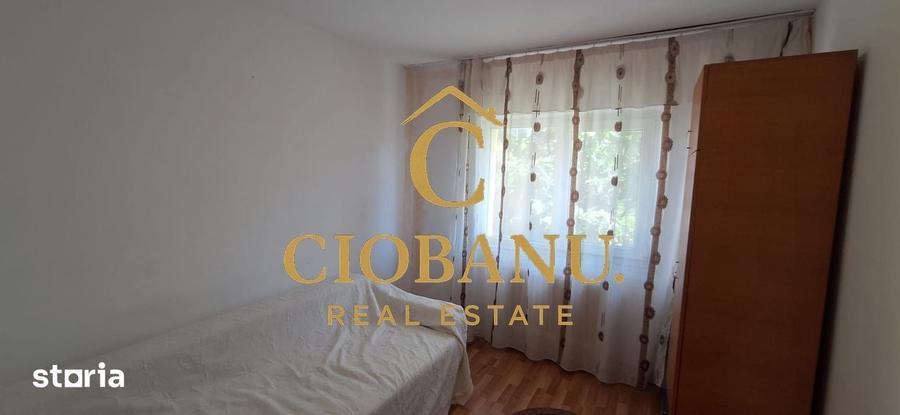 Apartament 3 camere DECOMANDAT etaj 3/4 de vanzar zona Craiovita Noua - 4