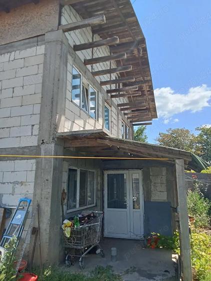 De vanzare casa cu etaj. - 4